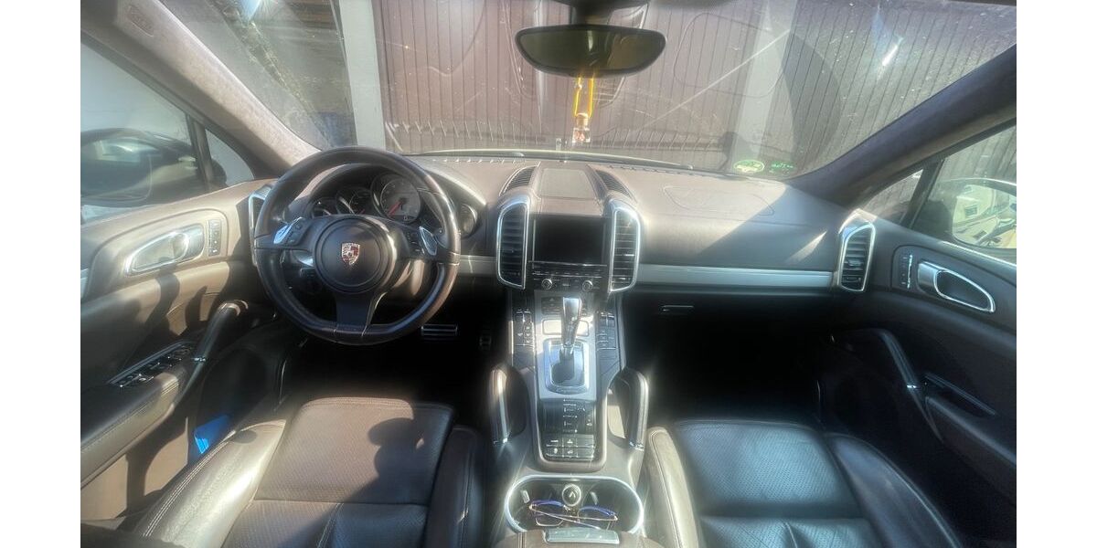 Porsche Cayenne 395.000 km 14.300 &euro; Aalen 73431