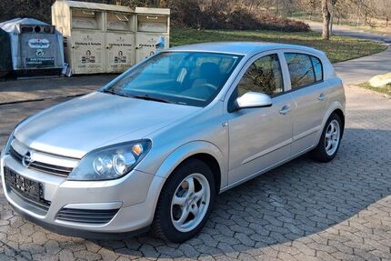 Opel Astra 157.000 km 5.500 &euro; Bad Soden 65812