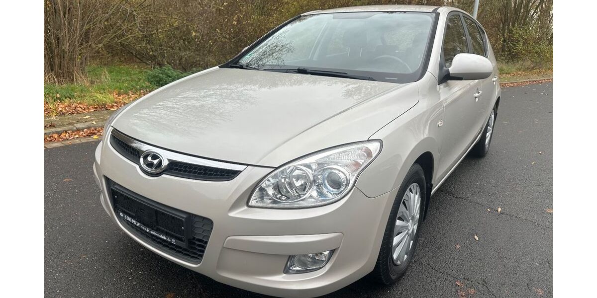 Hyundai i30 47.000 km 5.490 &euro; Salzgitter 38229