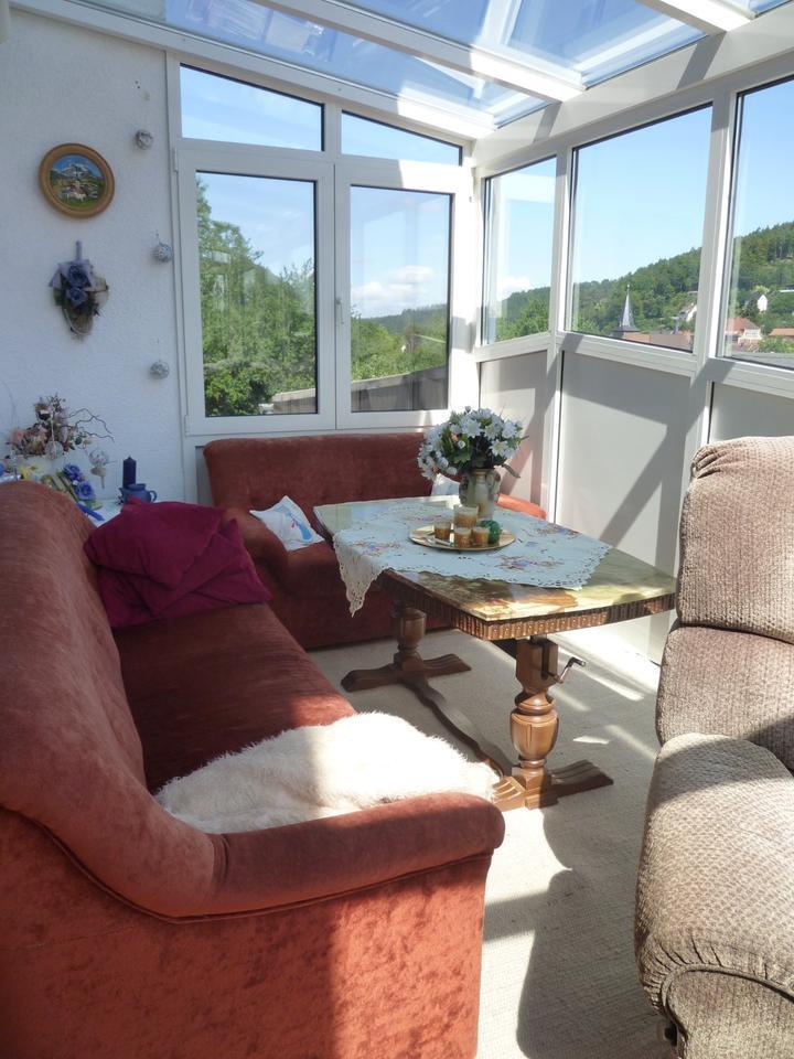 Anwesen mit Einfamilienhaus und Bungalow mit Einliegerappartment