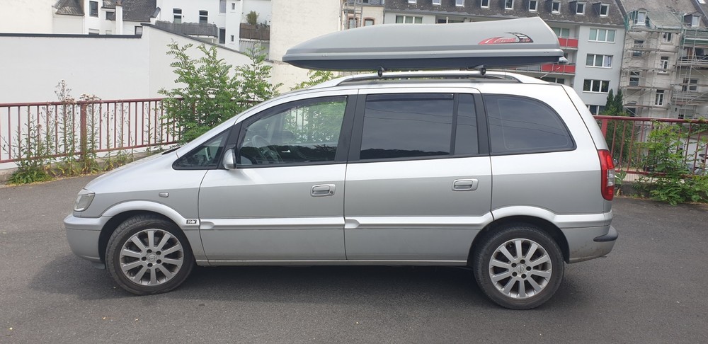 Opel Zafira 131.702 km 2.500 € Koblenz 56068