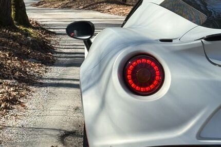 Alfa Romeo 4C 13.500 km 99.500 &euro; Berlin 10587