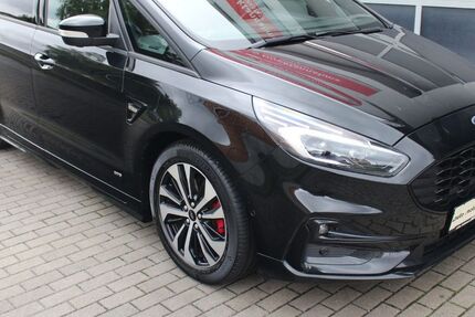 Ford S-Max 146.142 km 18.800 € Radebeul-Dresden 01445
