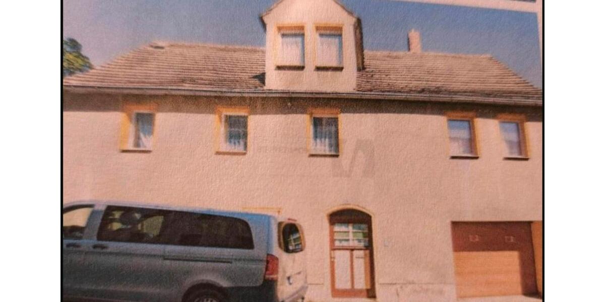 Reihenhaus Oschatz - 9 Zimmer, 200 m&sup2;, 39.500&euro; | Angebot:27006215