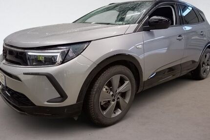Opel Grandland (X) 8.040 km 24.870 &euro; Bad Driburg 33014