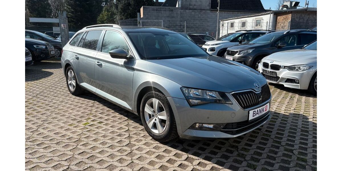 Skoda Superb 262.442 km 7.000 &euro; Würselen 52146