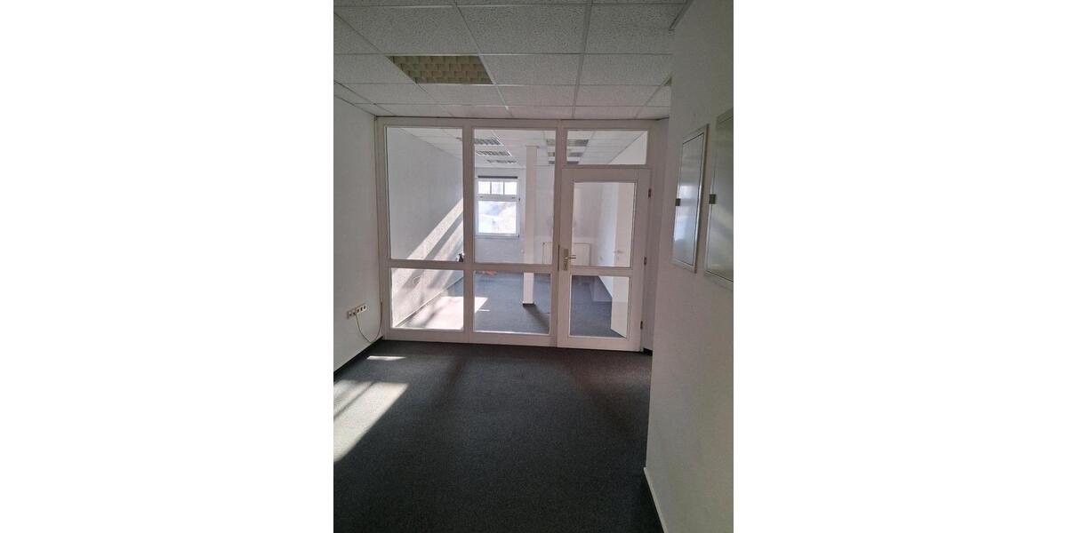 Gewerbeobjekt Bernburg (Saale) - 1.400&euro; | Angebot:26086266