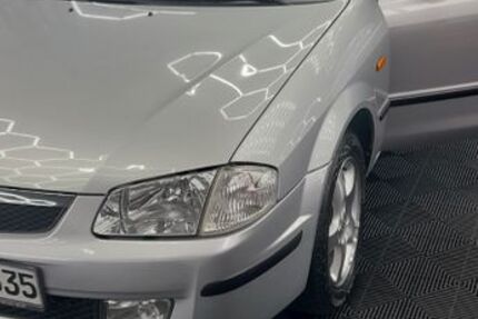 Mazda 323 120.000 km 3.899 &euro; München 80796