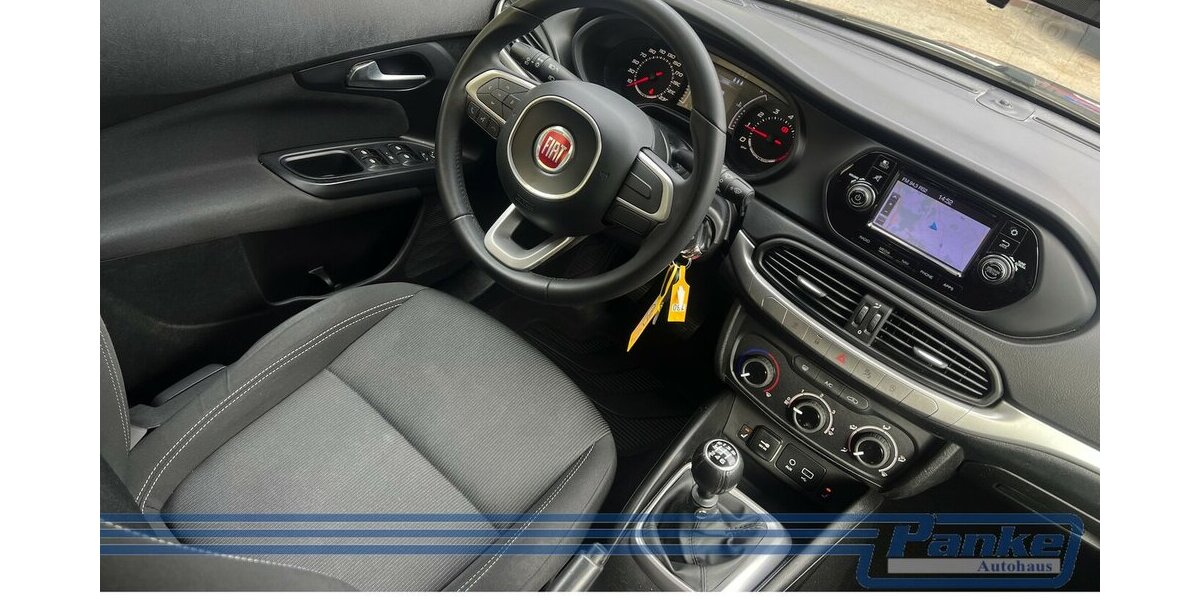 Fiat Tipo 1.4 T-Jet Easy*AHK*SHZ*Klima*NAV*LED*BT* 131.411 km 6.990 &euro; Berlin 13187
