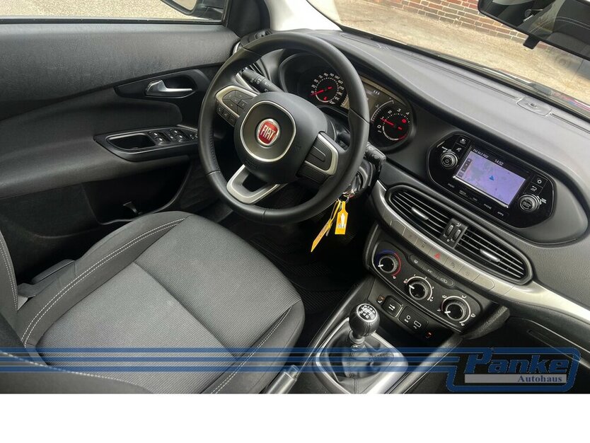 Fiat Tipo 1.4 T-Jet Easy*AHK*SHZ*Klima*NAV*LED*BT* 131.411 km 8.990 € Berlin 13187