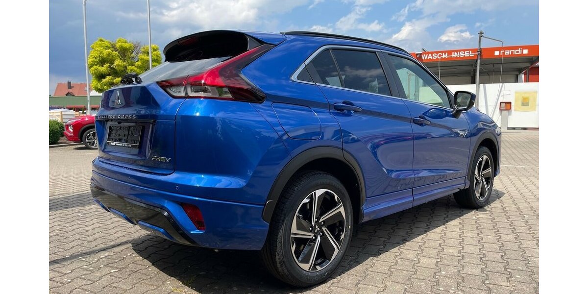 Mitsubishi Eclipse Cross PHEV PLUS mit SELECT-Paket VOR ORT 26.000 km 24.490 &euro; Donauwörth 86609