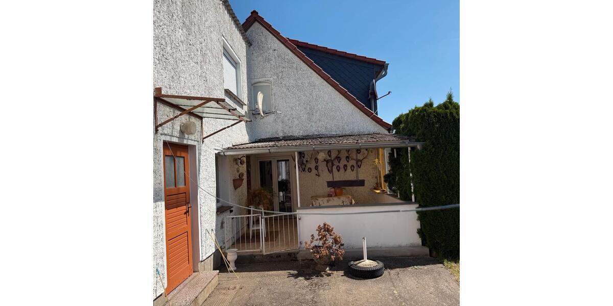 Einfamilienhaus Burg - 5 Zimmer, 130 m&sup2;, 89.500&euro; | Angebot:27243577