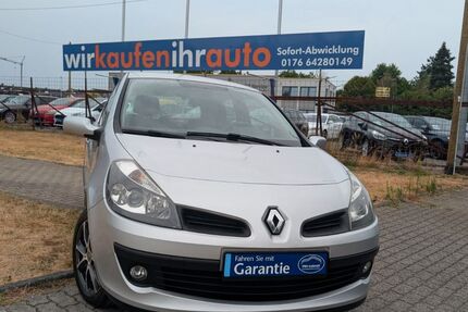 Renault Clio 72.000 km 3.499 &euro; Kempen 47906