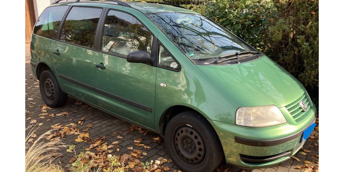 VW Sharan 235.000 km 1.500 &euro; Eppingen 75031