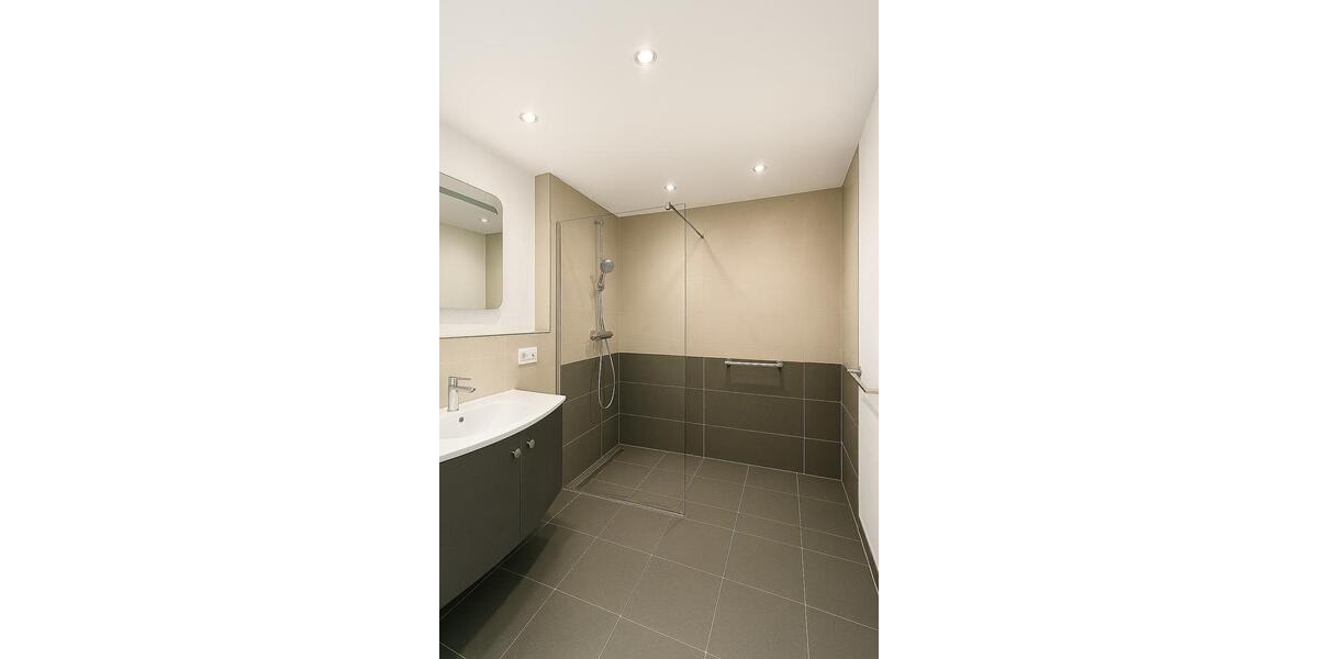 Etagenwohnung Mengen - 3.5 Zimmer, 87 m&sup2;, 260.000&euro; | Angebot:24707260