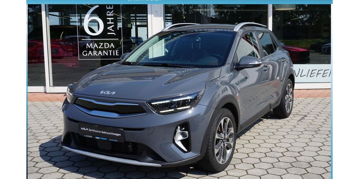 Kia Stonic 46.700 km 19.890 &euro; Cham 93413