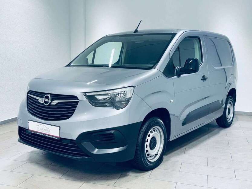 Opel Combo 40.000 km 14.980 € Eichenzell 36124