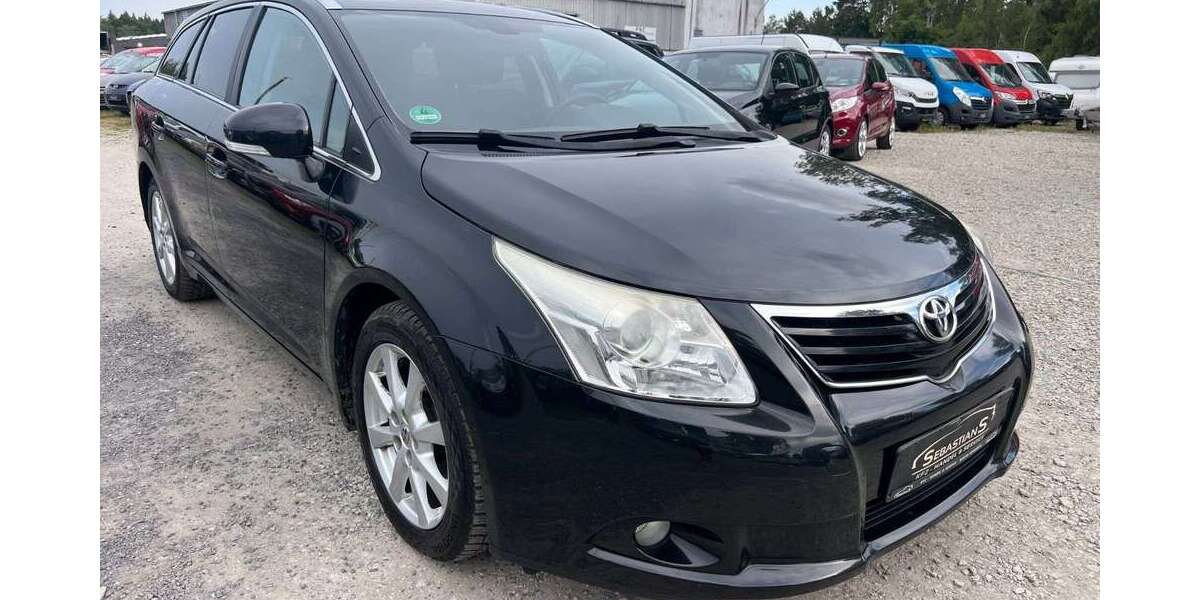 Toyota Avensis 283.000 km 3.450 &euro; Seddiner See 14554