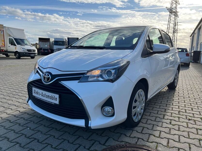 Yaris