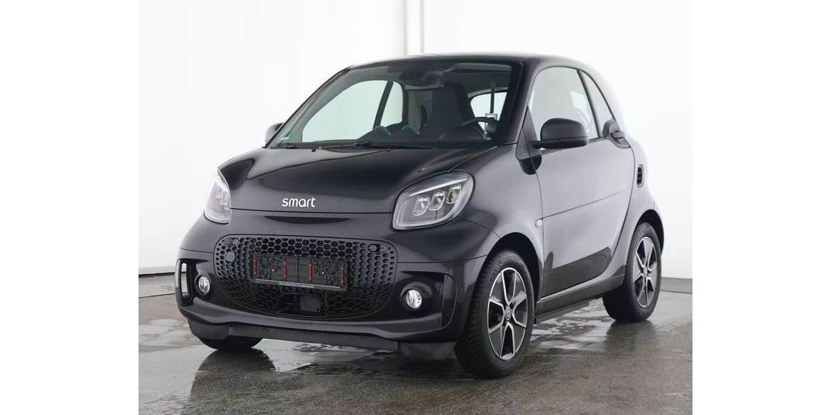 Smart forTwo 9.200 km 16.910 &euro; Neustadt an der Aisch 91413