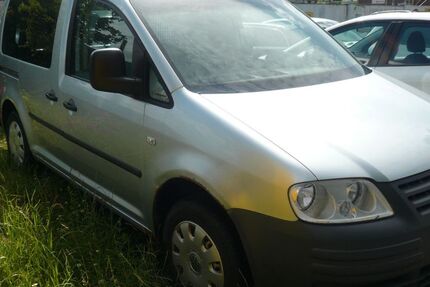 VW Caddy 226.051 km 1.750 &euro; Köln 51149