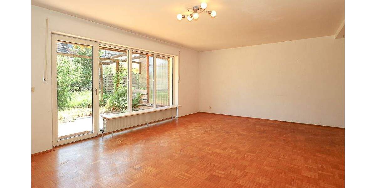 Handwerker gesucht: geräumiges Haus auf Erbpacht 6 zimmer