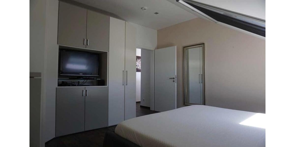 Dachgeschoßwohnung Kösching - 3.5 Zimmer, 110 m&sup2;, 1.350&euro; | Angebot:24739744