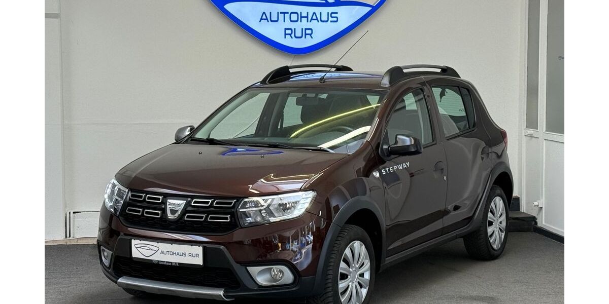 Dacia Sandero 49.000 km 10.490 &euro; Düren 52353