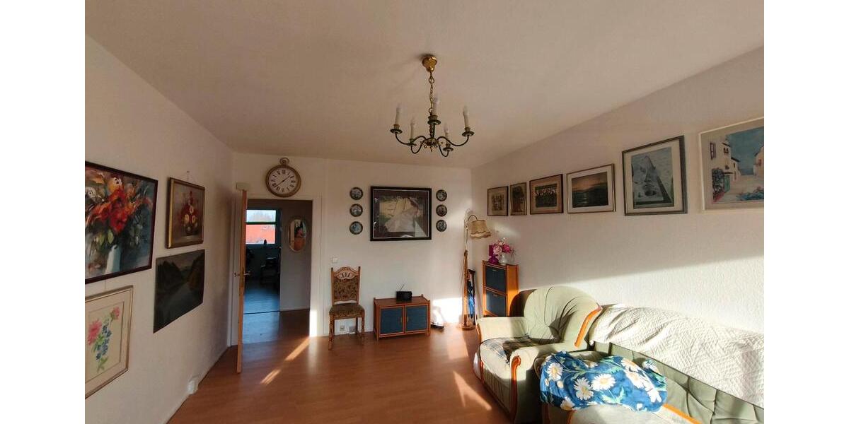 Verkaufe Eingentumswohnung in Neustädter Feld 2 zimmer