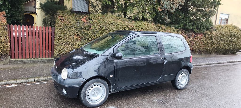 Renault Twingo 167.000 km 1.000 &euro; Kuchen 73329