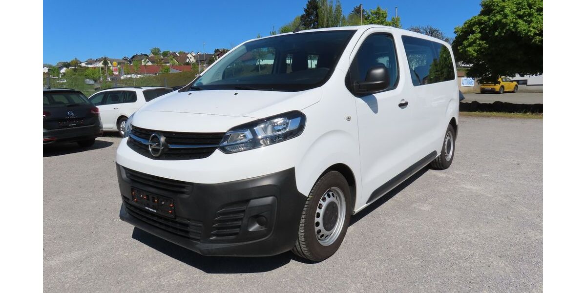 Opel Vivaro 41.200 km 22.491 &euro; Solms-Oberbiel 35606