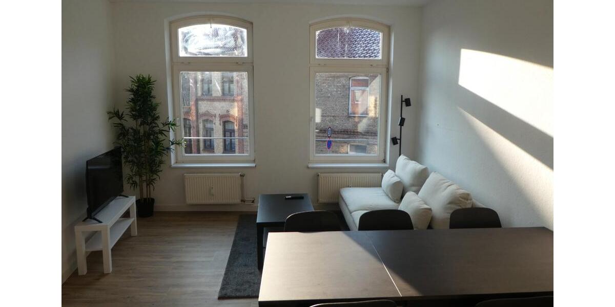 Einfamilienhaus Warin - 10 Zimmer, 245 m&sup2;, 1.690&euro; | Angebot:26366901