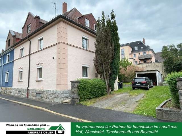 Haus zum Kaufen in Selb 178.000 € 193 m²
