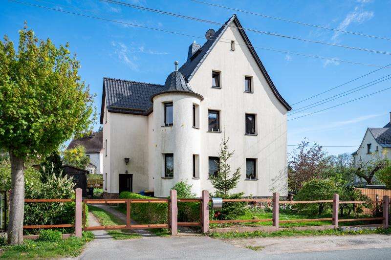 Haus zum Kaufen in Schönfels 195.000 € 142.42 m²