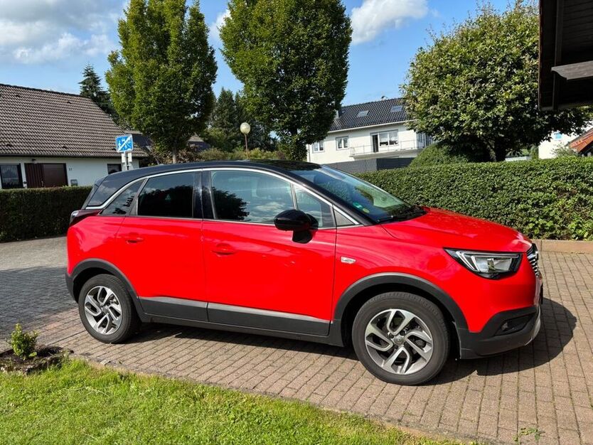 Crossland (X)