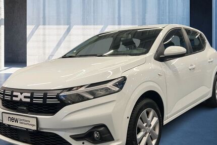 Dacia Sandero 30.409 km 13.490 &euro; München 81827