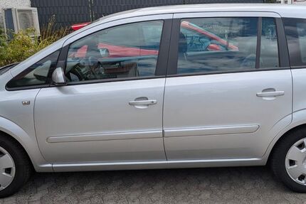 Opel Zafira 163.000 km 1.000 &euro; Rheinbach 53359