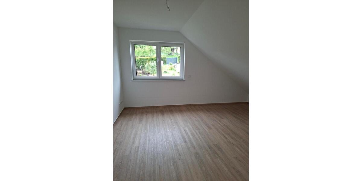 Dachgeschoßwohnung Heilbad Heiligenstadt - 4 Zimmer, 112 m&sup2;, 952&euro; | Angebot:26635145