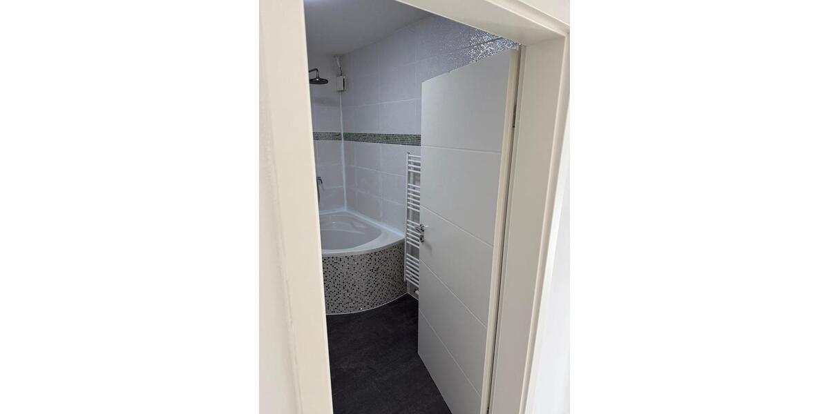 Etagenwohnung Sassenburg - 4 Zimmer, 97 m&sup2;, 1.050&euro; | Angebot:26537922