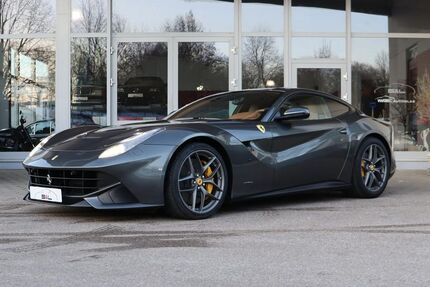 Ferrari F12 53.580 km 219.900 &euro; Pentling bei Regensburg 93080