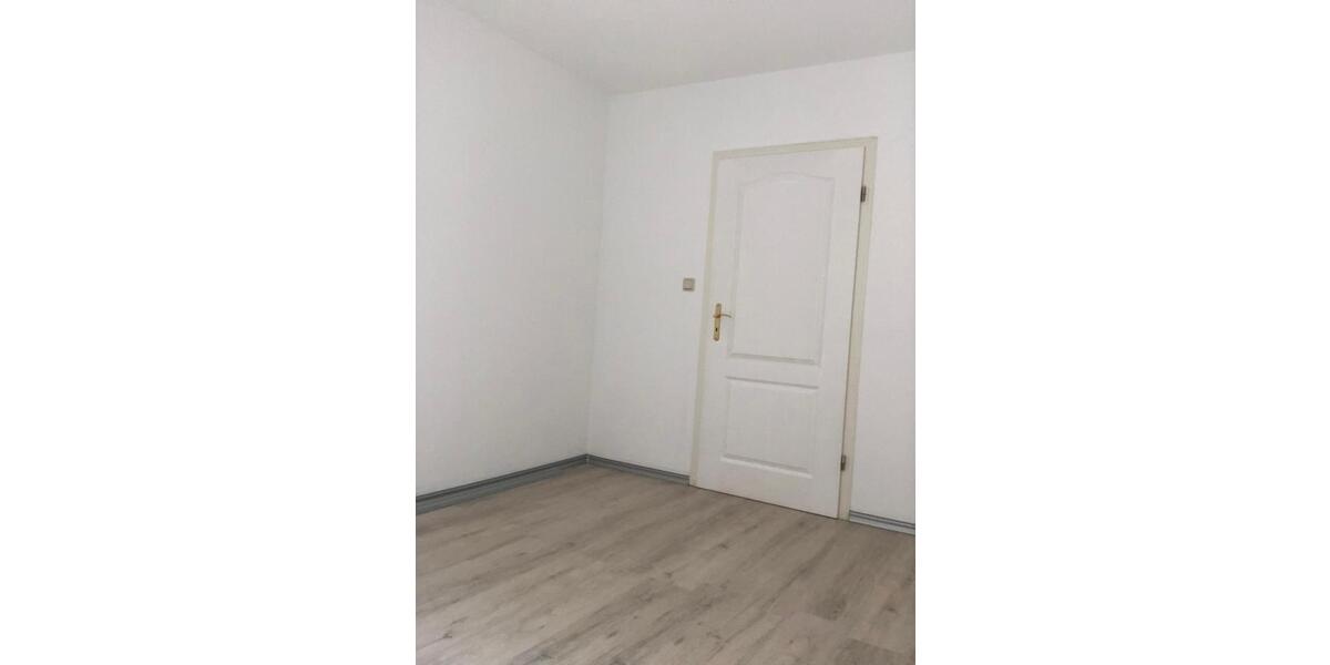 Mehrfamilienhaus, Wohnhaus Suhl - 9 Zimmer, 260 m&sup2;, 295.000&euro; | Angebot:27109797