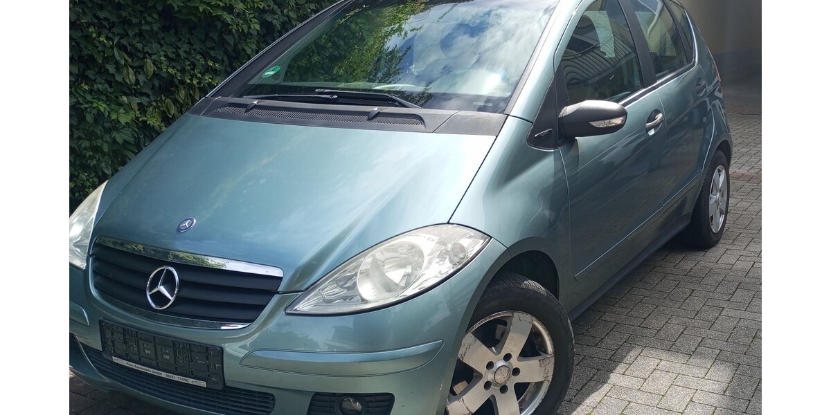 Mercedes-Benz A 150 114.500 km 3.333 &euro; Karlsruhe 76133