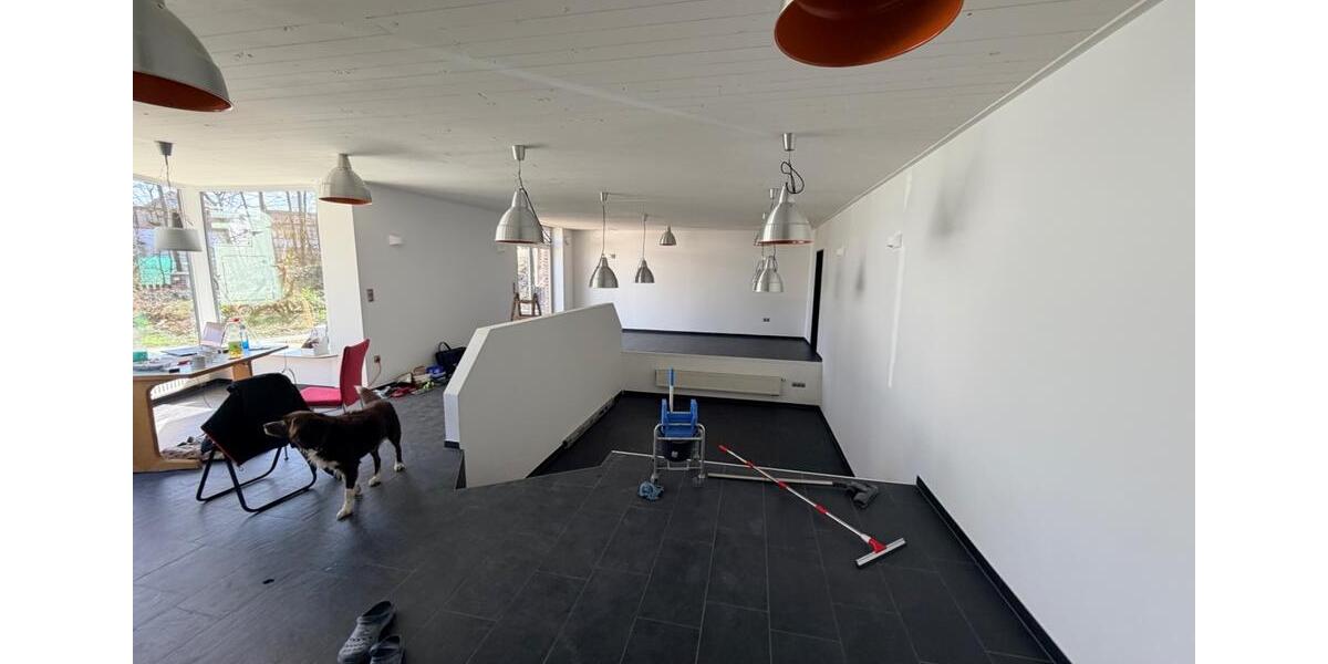 Doppelhaushälfte Bad Wünnenberg - 5 Zimmer, 190 m&sup2;, 1.600&euro; | Angebot:25844201