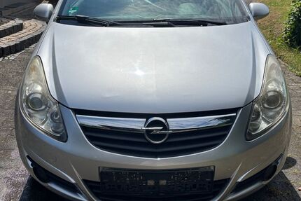 Opel Corsa 157.000 km 2.600 &euro; Lahntal 35094