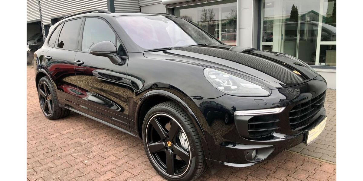 Porsche Cayenne 134.406 km 49.999 &euro; Halle/Saale 06118