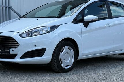 Ford Fiesta 38.500 km 6.490 &euro; Reutlingen 72766