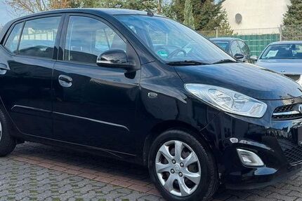 Hyundai i10 65.079 km 7.999 &euro; Mönchengladbach 41063