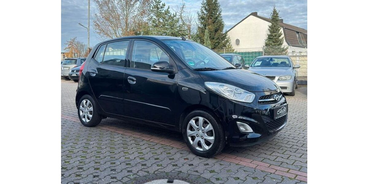 Hyundai i10 65.079 km 7.999 &euro; Mönchengladbach 41063