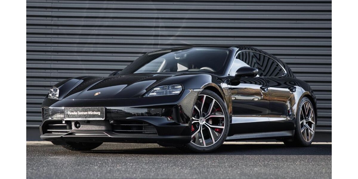 Porsche Taycan 14.900 km 128.890 € Estenfeld 97230