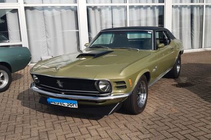 Ford Mustang 99.999 km 30.900 € Wesel 46485